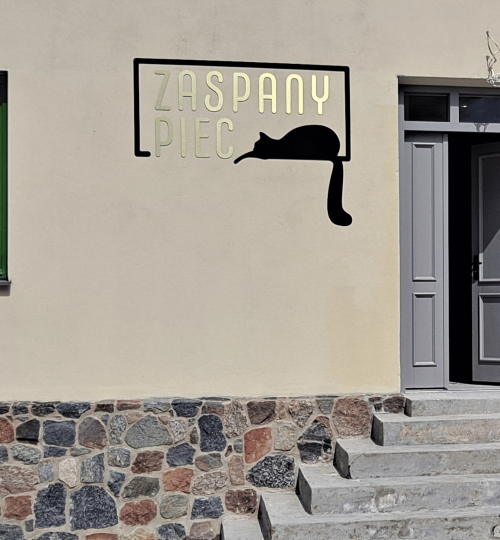 oznakowanie pensjonatu logo